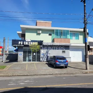 com 5 Quartos à venda, 376m² no Comasa, Joinville