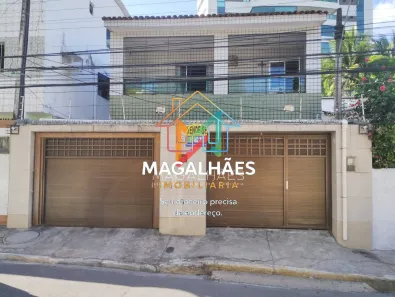 Casa com 4 Quartos à venda, 218m² no Casa Forte, Recife