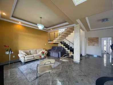 Casa com 4 Quartos para alugar, 180m² no Bom Pastor, Divinópolis