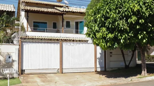 Sobrado com 4 Quartos à venda, 162m² no Parque Anhanguera, Goiânia