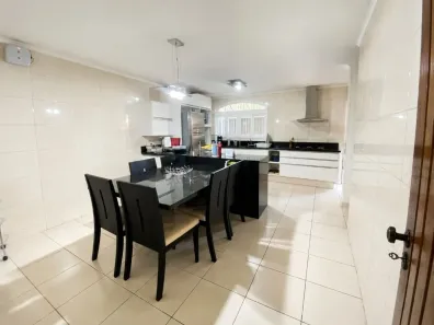 Casa com 4 Quartos à venda, 301m² no Jardim Esplanada II, São José dos Campos