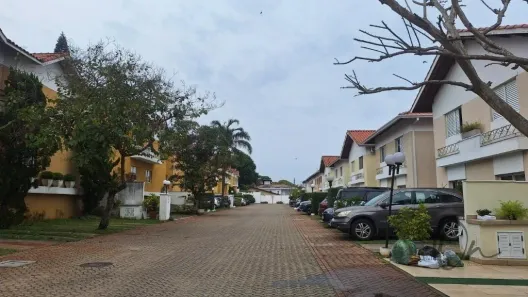 Casa com 4 Quartos à venda, 300m² no Vila Santo Antônio, Cotia