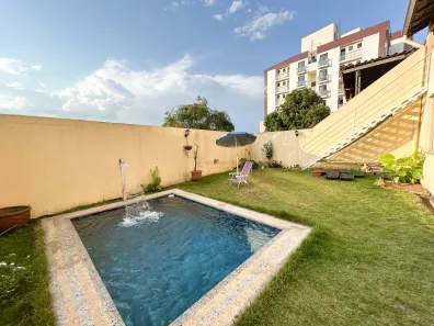 Casa de Condomínio com 3 Quartos à venda, 217m² no São Pedro, Juiz de Fora