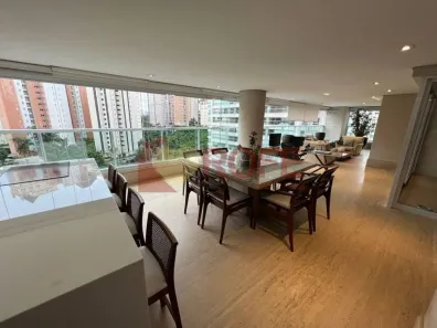 Apartamento com 4 Quartos à venda, 335m² no Vila Uberabinha, São Paulo