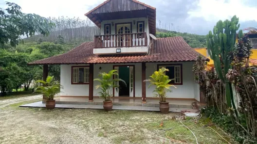 Fazenda/Sítio com 4 Quartos à venda, 1500m² no Papucaia, Cachoeiras de Macacu