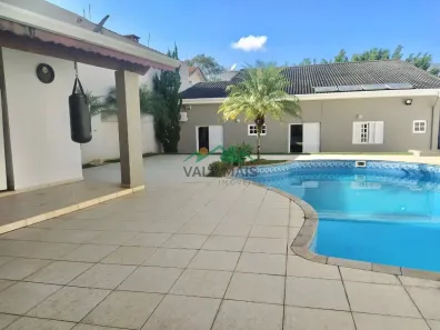 Casa com 3 Quartos à venda, 340m² no Portal das Colinas, Guaratinguetá