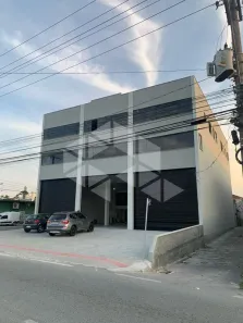 Apartamento com 1 Quarto para alugar, 35m² no Serraria, São José