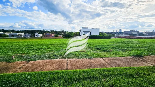 Lote/Terreno à venda, 400m² no Alvorada, Araçatuba