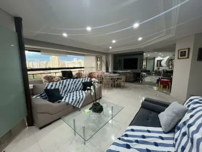 Apartamento com 4 Quartos para alugar, 230m² no Santana, São Paulo