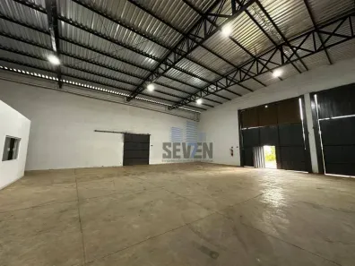 Galpão/Depósito/Armazém para alugar, 480m² no Jardim Mary, Bauru
