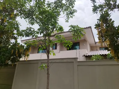 Sobrado com 4 Quartos à venda, 352m² no Setor Jaó, Goiânia