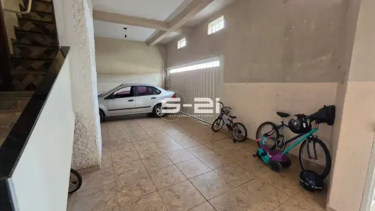 Sobrado com 3 Quartos à venda, 262m² no Santo Agostinho, Franca