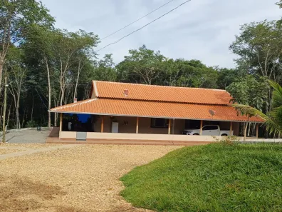 Fazenda/Sítio com 3 Quartos à venda, 200m² no , Bela Vista de Goiás