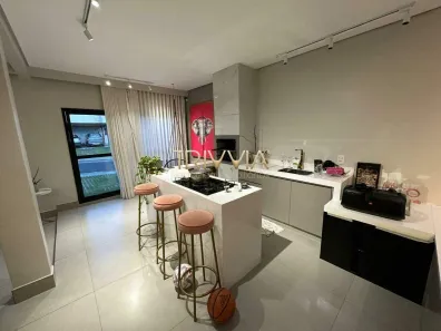 Casa com 3 Quartos à venda, 180m² no Laranjeiras, Uberlândia
