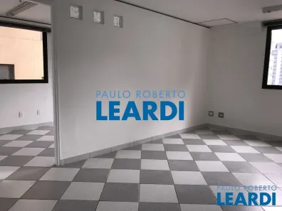 Ponto Comercial à venda, 42m² no Vila Olímpia, São Paulo