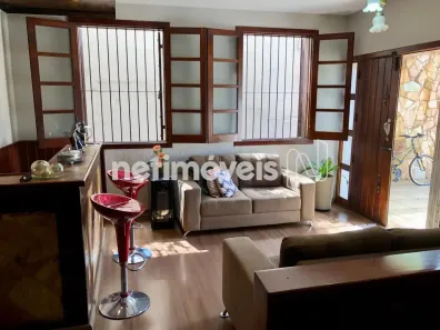 Casa com 4 Quartos à venda, 400m² no Álvaro Camargos, Belo Horizonte