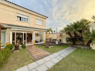 Sobrado com 3 Quartos à venda, 177m² no Marina, Xangri-lá