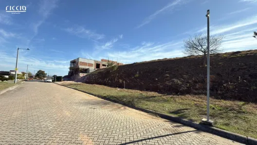 Lote/Terreno à venda, 1770m² no Condomínio Reserva do Paratehy, São José dos Campos