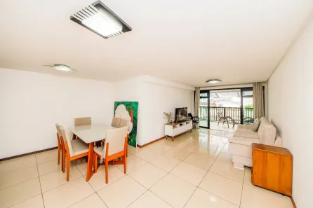 Apartamento com 4 Quartos à venda, 230m² no Centro, Juiz de Fora