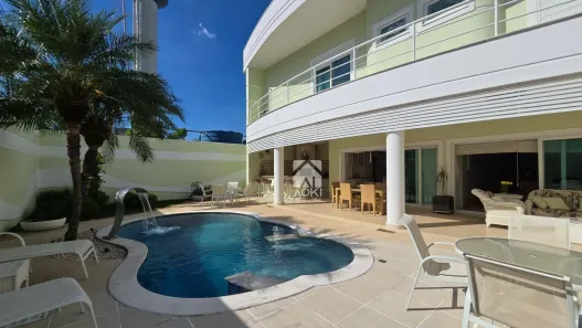 Casa de Condomínio com 3 Quartos à venda, 466m² no Vila Santo Antônio, Americana