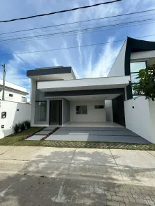 Casa com 3 Quartos à venda, 110m² no Parque Tarcisio Miranda, Campos dos Goytacazes