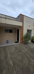 Casa com 2 Quartos para alugar, 100m² no Mangabeira, Feira de Santana