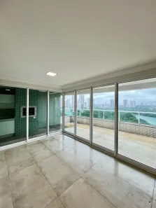 Apartamento com 3 Quartos para alugar, 112m² no Zona 01, Maringá