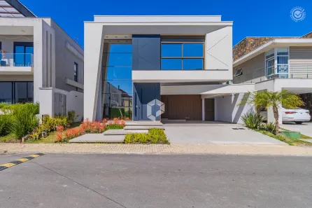 Casa de Condomínio com 3 Quartos à venda, 303m² no São Braz, Curitiba