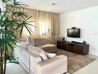 Casa de Condomínio com 3 Quartos à venda, 240m² no Urbanova V, São José dos Campos