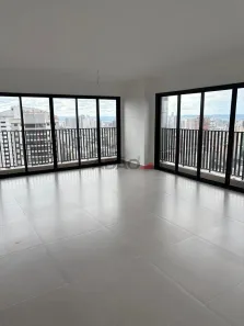 Apartamento com 3 Quartos à venda, 150m² no Serrinha, Goiânia