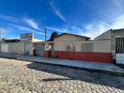 Casa com 2 Quartos à venda, 81m² no Monte Castelo, Parnamirim