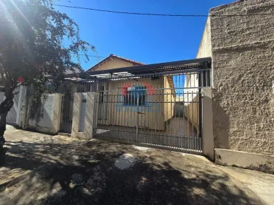 Casa com 2 Quartos à venda, 194m² no Centro, Indaiatuba