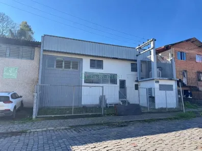 Galpão/Depósito/Armazém para alugar, 400m² no Cristo Redentor, Caxias do Sul