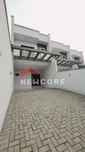 Sobrado com 3 Quartos à venda, 140m² no Bom Retiro, Joinville