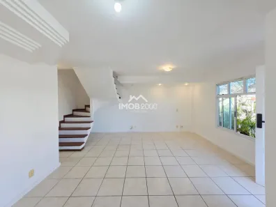 Casa de Condomínio com 3 Quartos para alugar, 110m² no Itaipu, Niterói