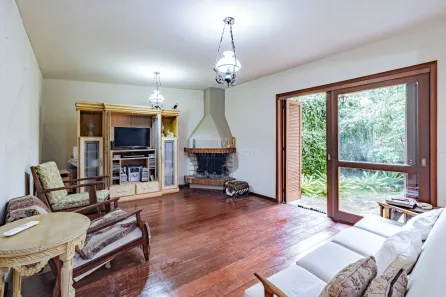 Casa com 3 Quartos à venda, 350m² no Tristeza, Porto Alegre