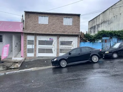 Casa com 6 Quartos à venda, 277m² no Jardim Fanganiello, São Paulo