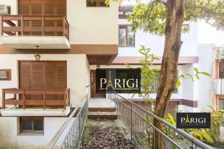 Casa com 3 Quartos para venda ou aluguel, 362m² no Nonoai, Porto Alegre