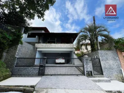 Casa com 3 Quartos à venda, 180m² no Escola Agrícola, Blumenau