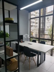 Sala Comercial à venda, 38m² no Rio Branco, Porto Alegre