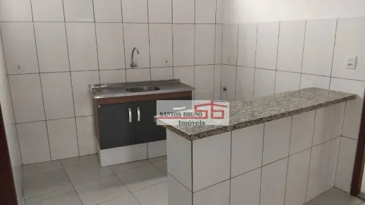 Casa com 2 Quartos para alugar, 60m² no Vila Santa Maria, São Paulo