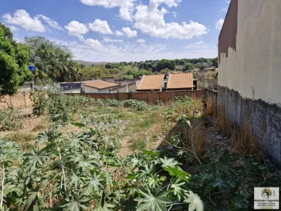 Lote/Terreno à venda, 390m² no Jardim Riviera, Aparecida de Goiânia