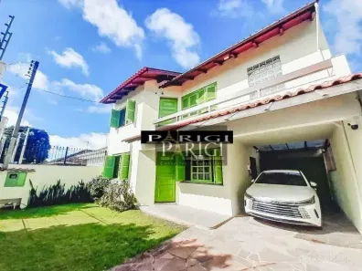 Casa com 3 Quartos à venda, 230m² no Vila Ipiranga, Porto Alegre