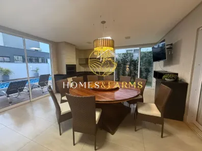 Sobrado com 4 Quartos para alugar, 300m² no Jardins Valência, Goiânia