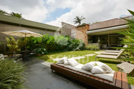 Casa com 3 Quartos à venda, 400m² no Jardim dos Estados, São Paulo