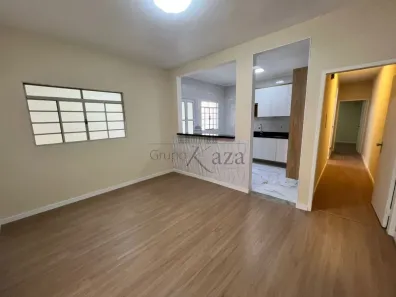 Casa com 3 Quartos à venda, 156m² no Jardim Satélite, São José dos Campos