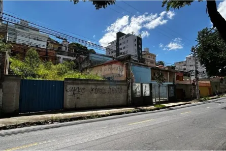 Lote/Terreno à venda, 360m² no Indaiá, Belo Horizonte