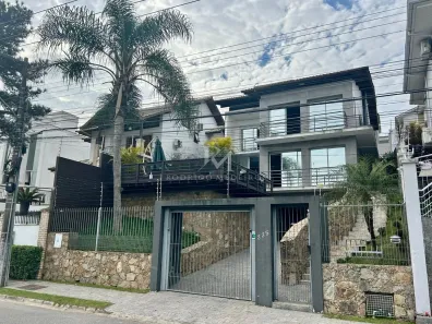 Casa com 3 Quartos à venda, 348m² no Pedra Branca, Palhoça
