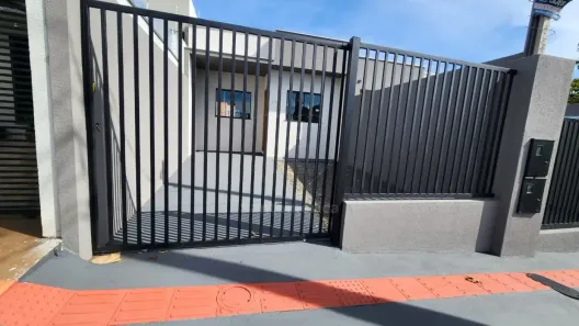 Casa com 2 Quartos à venda, 250m² no Jardim Moema, Londrina