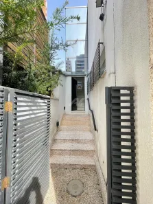 Sobrado com 2 Quartos para alugar, 640m² no Cambuí, Campinas